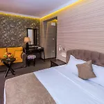 Guest house 8 1/2 Art Plovdiv