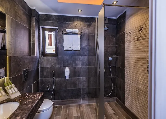 Vendégház 8 1/2 Art